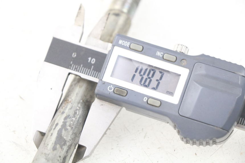 photo de VORDERRADACHSE PEUGEOT ELYSTAR 125 (2002 - 2007) - Technische Nahaufnahme