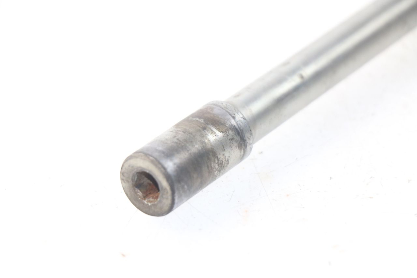 photo de VORDERACHSE PEUGEOT ELYSTAR 50 (2002 - 2014) - Details der Befestigungspunkte