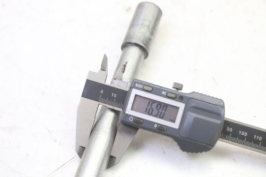 photo de VORDERRADACHSE APRILIA ETX 125 (1998 - 2002) - Gesamtansicht des Produkts