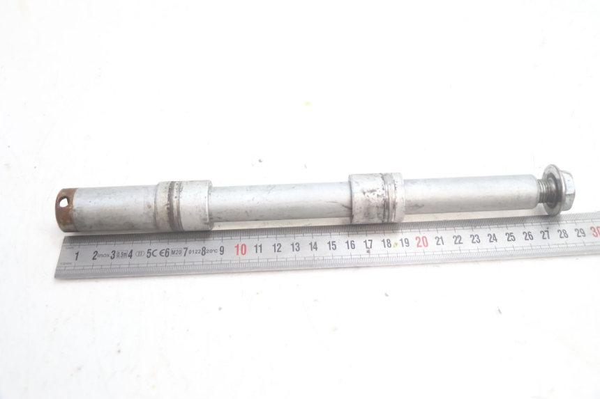 photo de VORDERRADACHSE HONDA FJS SILVER WING SILVERWING 400 (2005 - 2008) - Zoom auf Gebrauchszustand