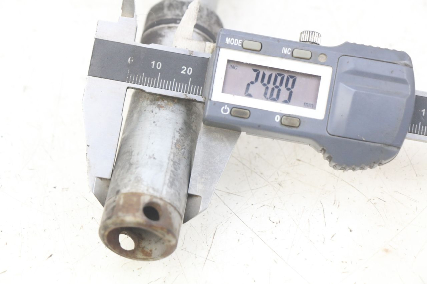 photo de VORDERACHSE HONDA FJS SILVERWING SILVER WING 400 (2009 - 2016) - Detailansicht des Bauteils