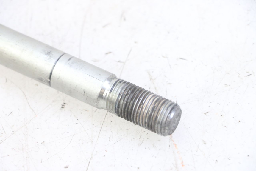 photo de VORDERRADACHSE HONDA FORZA ABS 300 (2013 - 2017) - Oberflächenzustand und Material