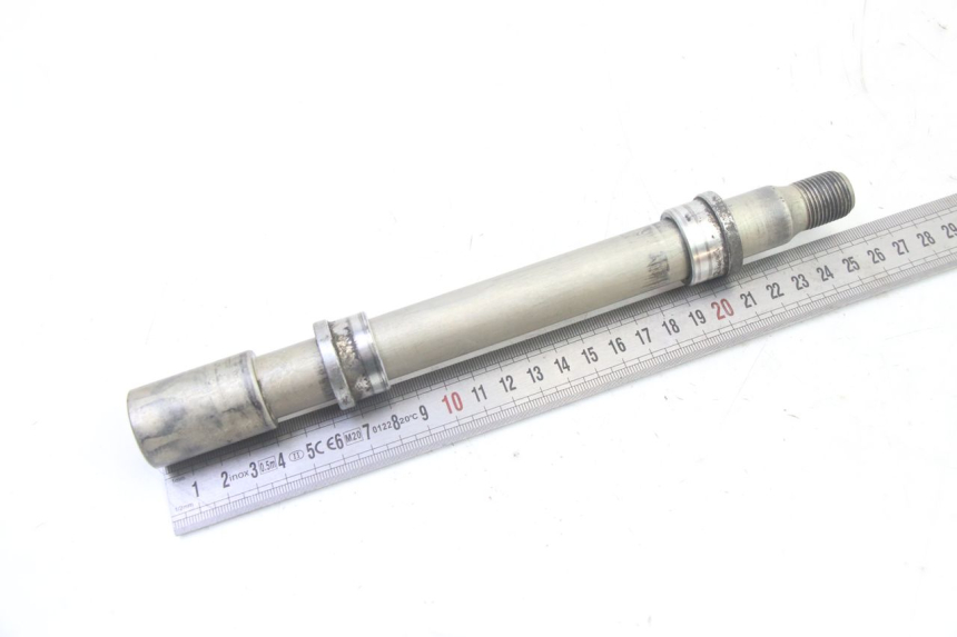 photo de VORDERRADACHSE YAMAHA FZ6 FAZER S2 600 (2007 - 2011) - Zoom auf Gebrauchszustand