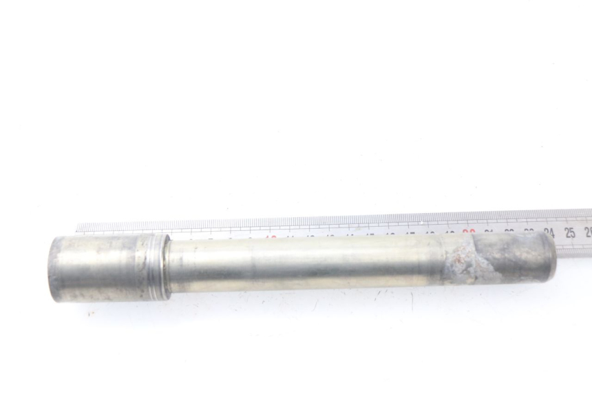 photo de VORDERRADACHSE SUZUKI GSX-R GSXR 600 (2008 - 2010) - Zoom auf Gebrauchszustand