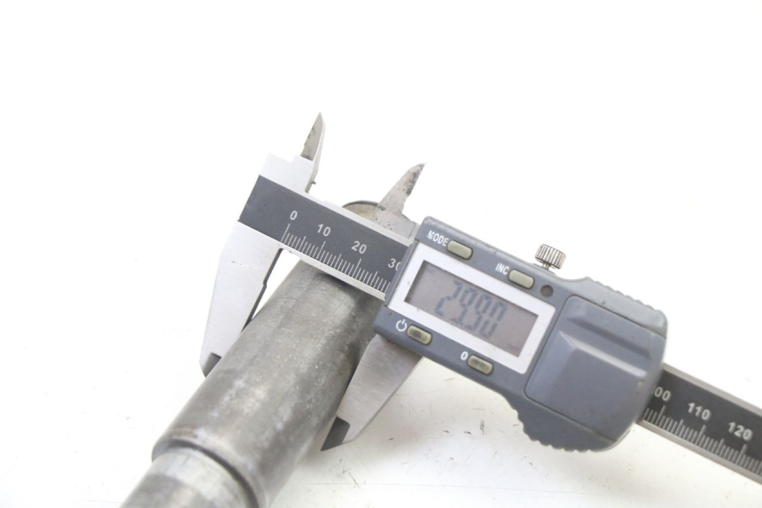 photo de VORDERRADACHSE BMW K 75 RT 750 (1989 - 1997) - Technische Nahaufnahme