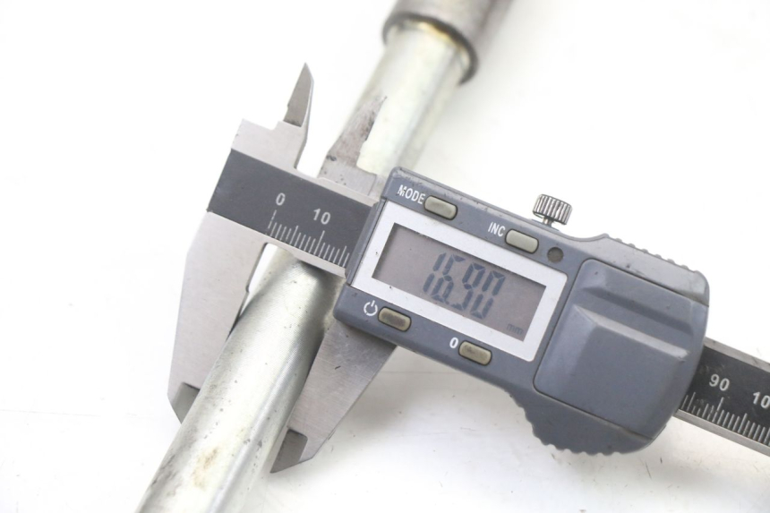 photo de VORDERACHSE KAWASAKI ZR7 ZR-7 S 750 (1999 - 2004) - Technische Nahaufnahme