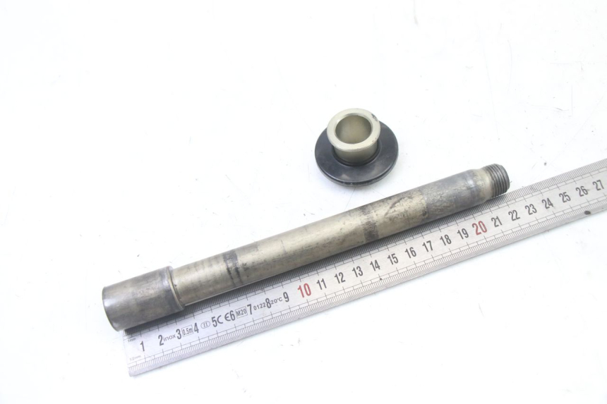 photo de VORDERRADACHSE KAWASAKI KX F KXF 450 (2009 - 2011) - Technische Nahaufnahme