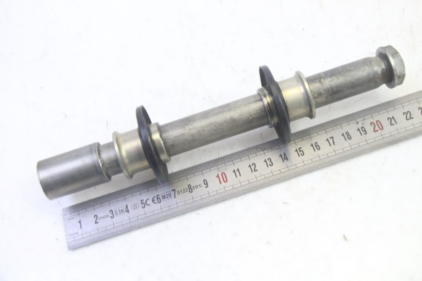 photo de VORDERRADACHSE KAWASAKI KXF KX-F 250 (2017 - 2019) - Zoom auf Gebrauchszustand