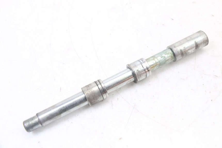 photo de VORDERRADACHSE KYMCO XCITING 500 (2007 - 2010) - Detailansicht des Bauteils