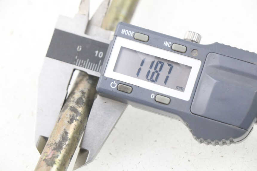 photo de VORDERRADACHSE KYMCO LIKE 2T 50 (2009 - 2018) - Alternative Perspektive