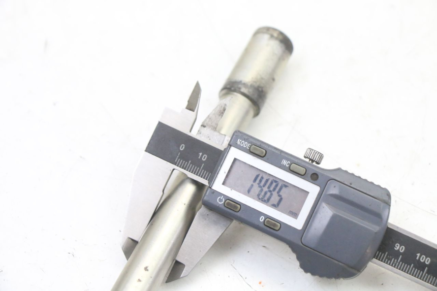 photo de VORDERRADACHSE PEUGEOT SATELIS 125 (2013 - 2018) - Technische Nahaufnahme