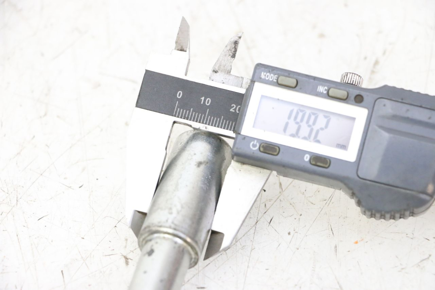 photo de VORDERRADACHSE MAG POWER R-STREET 50 (2016 - 2025) - Zoom auf Gebrauchszustand