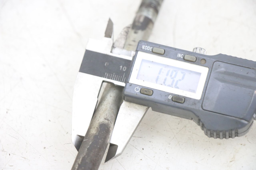 photo de VORDERACHSE GILERA RK 50 (1996 - 1999) - Detailansicht des Bauteils