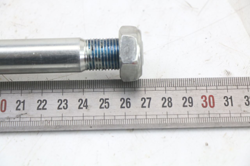 photo de VORDERRADACHSE ROYAL ENFIELD SCRAM 411 (2022 - 2024) - Alternative Perspektive