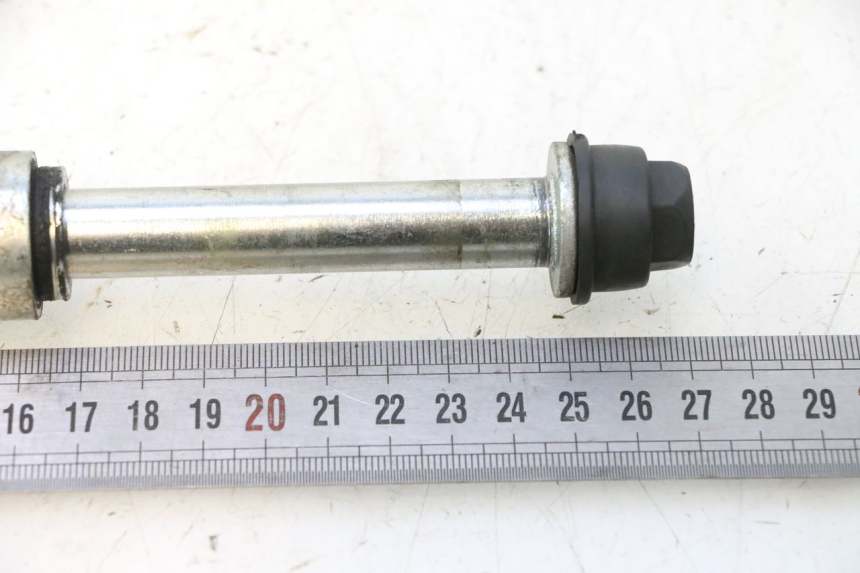 photo de VORDERRADACHSE MASH SEVENTY FIVE 125 (2013 - 2021) - Zoom auf Gebrauchszustand