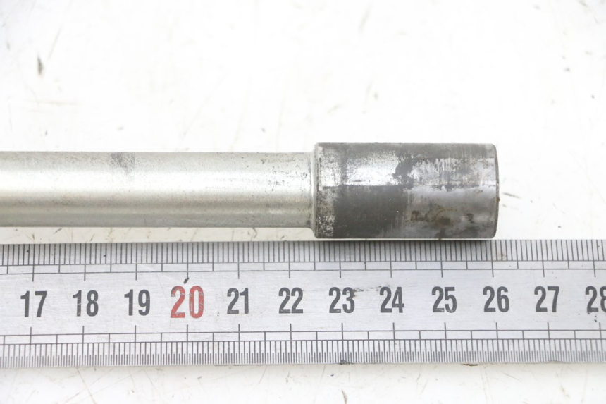 photo de VORDERRADACHSE PEUGEOT SPEEDFIGHT 4 4T EFI 50 (2021 - 2025) - Alternative Perspektive