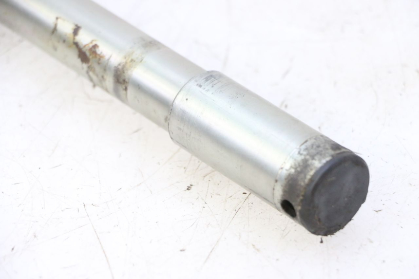 photo de VORDERRADACHSE TRIUMPH SPRINT 900 (1995 - 1998) - Gesamtansicht des Produkts