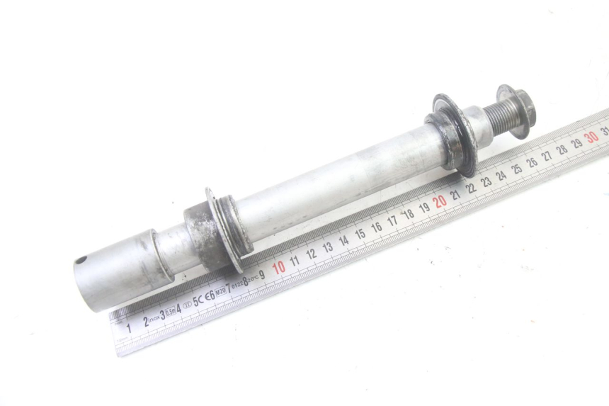 photo de VORDERRADACHSE HONDA ST PAN EUROPEAN 1300 (2002 - 2013) - Zoom auf Gebrauchszustand