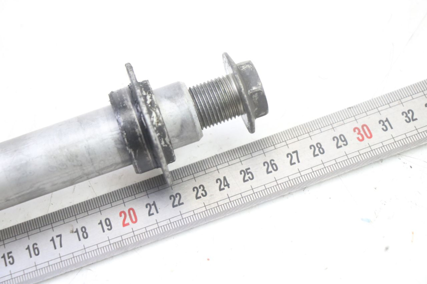 photo de VORDERRADACHSE HONDA ST PAN EUROPEAN 1300 (2002 - 2013) - Alternative Perspektive