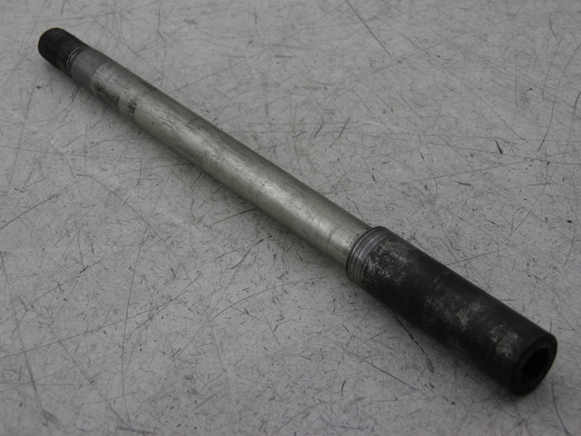 photo de VORDERRADACHSE SUZUKI BURGMAN EXECUTIVE 650 (2008 - 2010) - Hauptansicht