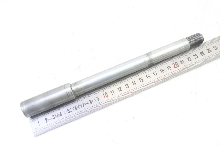 photo de VORDERRADACHSE SUZUKI SV S 650 (2003 - 2009) - Zoom auf Gebrauchszustand