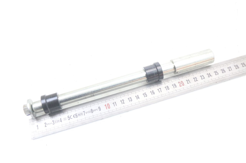 photo de VORDERRADACHSE HUSQVARNA SVARTPILEN 401 (2018 - 2023) - Zoom auf Gebrauchszustand