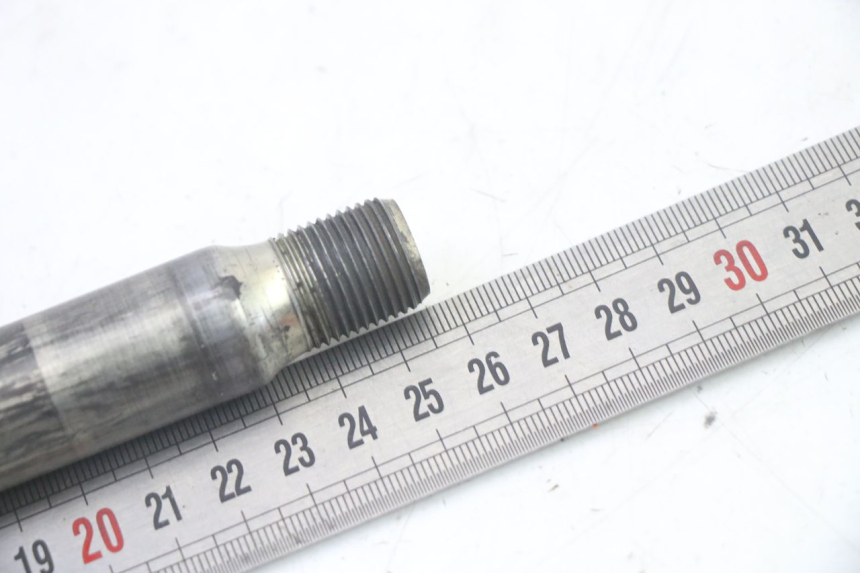 photo de VORDERRADACHSE YAMAHA TDM ABS 900 (2002 - 2014) - Alternative Perspektive