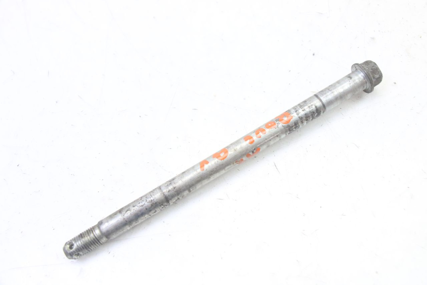 photo de VORDERRADACHSE YAMAHA TDR DELTABOX 125 (1997 - 2003) - Detailansicht des Bauteils