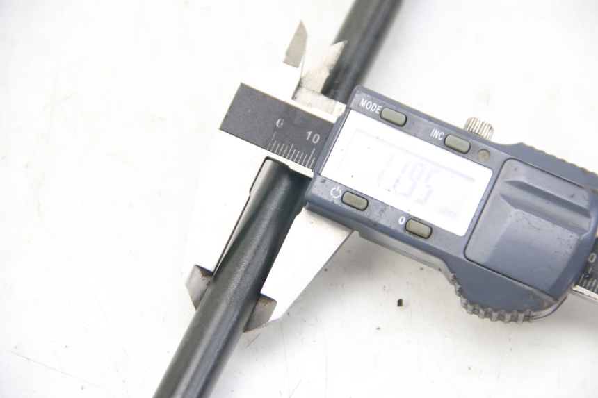 photo de VORDERACHSE PEUGEOT TWEET 4T 50 (2010 - 2014) - Technische Nahaufnahme