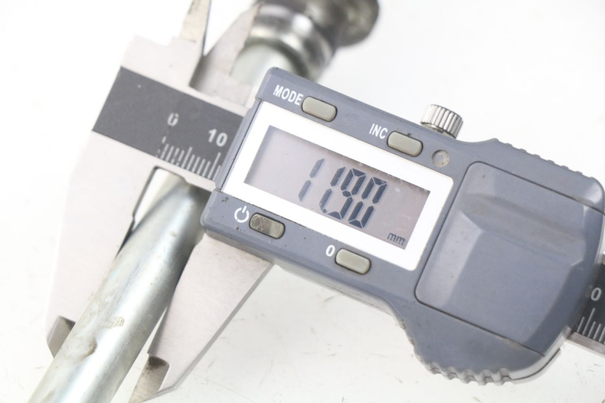 photo de VORDERRADACHSE SUZUKI UC EPICURO 125 (1999 - 2003) - Alternative Perspektive