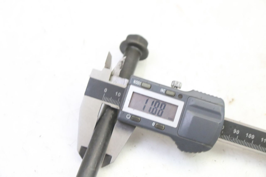 photo de VORDERRADACHSE HONDA X8R 50 (1998 - 2003) - Technische Nahaufnahme