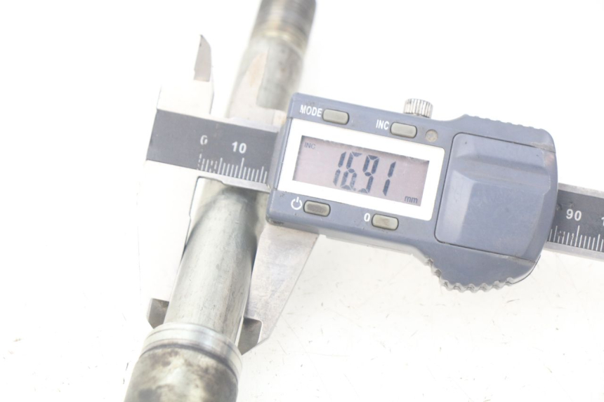 photo de VORDERACHSE SUZUKI XF FREEWIND 650 (1997 - 2003) - Alternative Perspektive