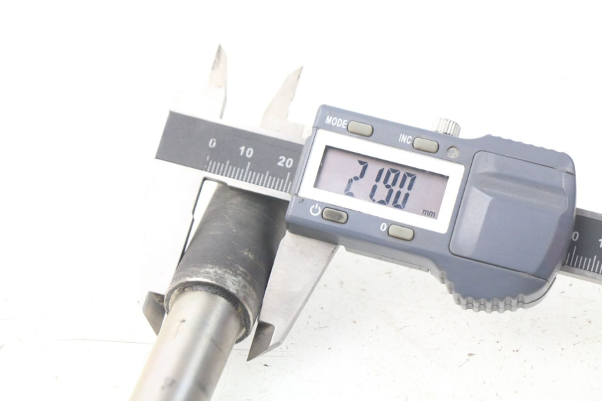 photo de VORDERRADACHSE YAMAHA YP X-MAX XMAX 400 (2014 - 2017) - Alternative Perspektive