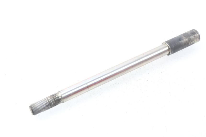 photo de VORDERRADACHSE YAMAHA YP X-MAX XMAX 400 (2014 - 2017) - Details der Befestigungspunkte