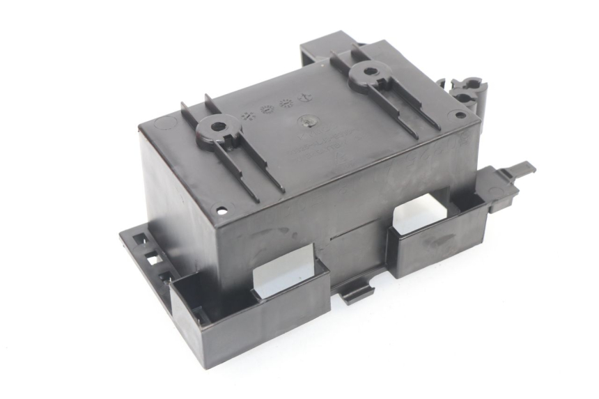 photo de BATTERIEKASTEN KYMCO AGILITY CITY 16P 125 (2015 - 2021) - Detailansicht des Bauteils