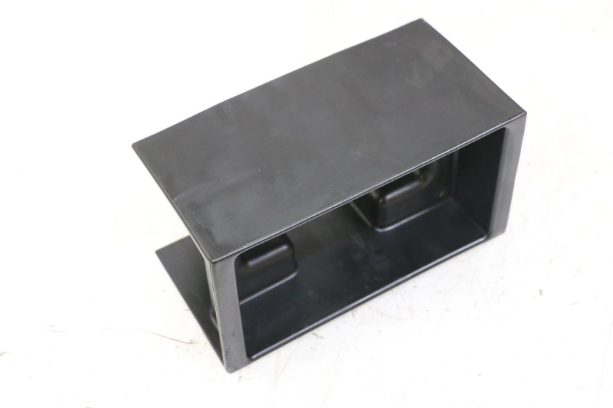 photo de BATTERIEKASTEN APRILIA SR MOTARD 50 (2012 - 2018) - Detailansicht des Bauteils