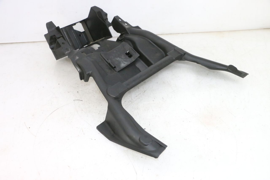 photo de BATTERIEKASTEN SUZUKI BURGMAN 650 (2013 - 2020) - Gesamtansicht des Produkts