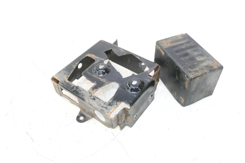 photo de BATTERIEKASTEN HONDA CB TWO FIFTY 250 (1991 - 2002) - Alternative Perspektive