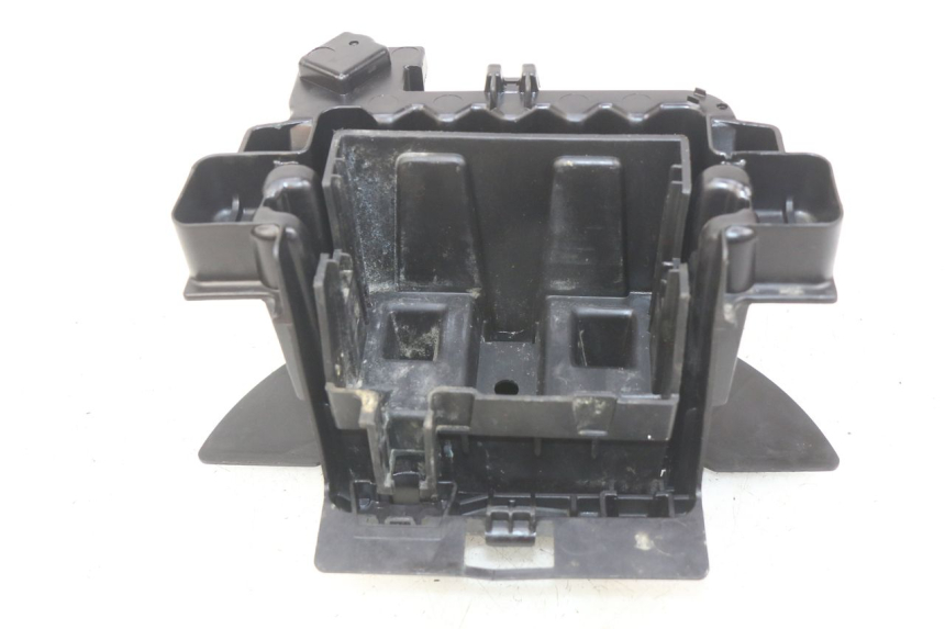 photo de BATTERIEFACH PEUGEOT CITYSTAR 2T 50 (2018 - 2021) - Detailansicht des Bauteils