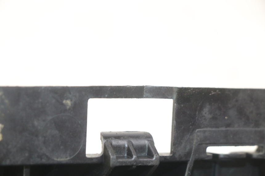 photo de BATTERIEFACH PEUGEOT CITYSTAR 2T 50 (2018 - 2021) - Technische Nahaufnahme