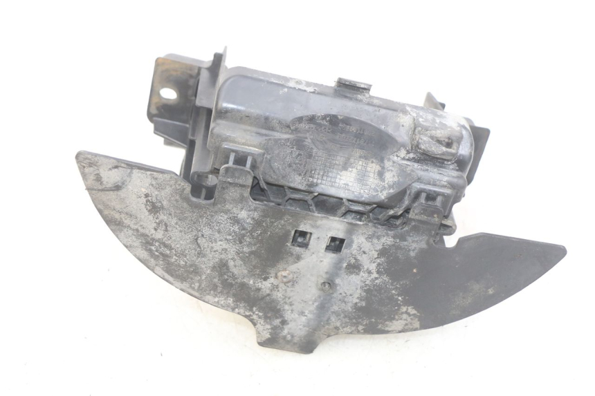 photo de BATTERIEFACH PEUGEOT CITYSTAR 125 (2011 - 2017) - Zoom auf Gebrauchszustand