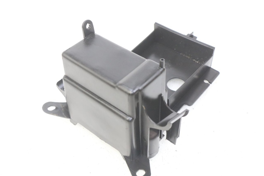 photo de BATTERIEFACH SUZUKI CP 80 (1985 - 1996) - Zoom auf Gebrauchszustand