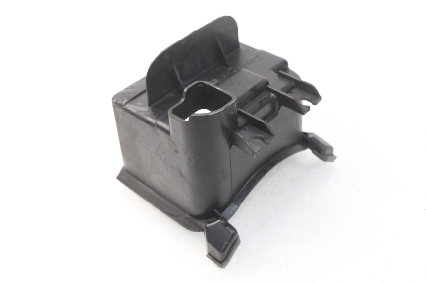 photo de BATTERIEKASTEN YAMAHA CYGNUS X INJECTION 125 (2007 - 2013) - Zoom auf Gebrauchszustand