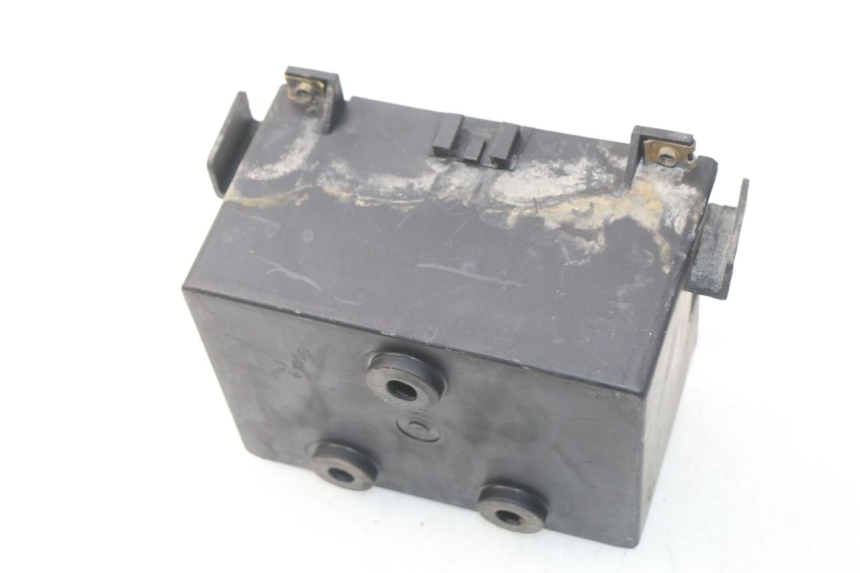 photo de BATTERIEKASTEN KYMCO DINK STREET 125 (2009 - 2014) - Zoom auf Gebrauchszustand