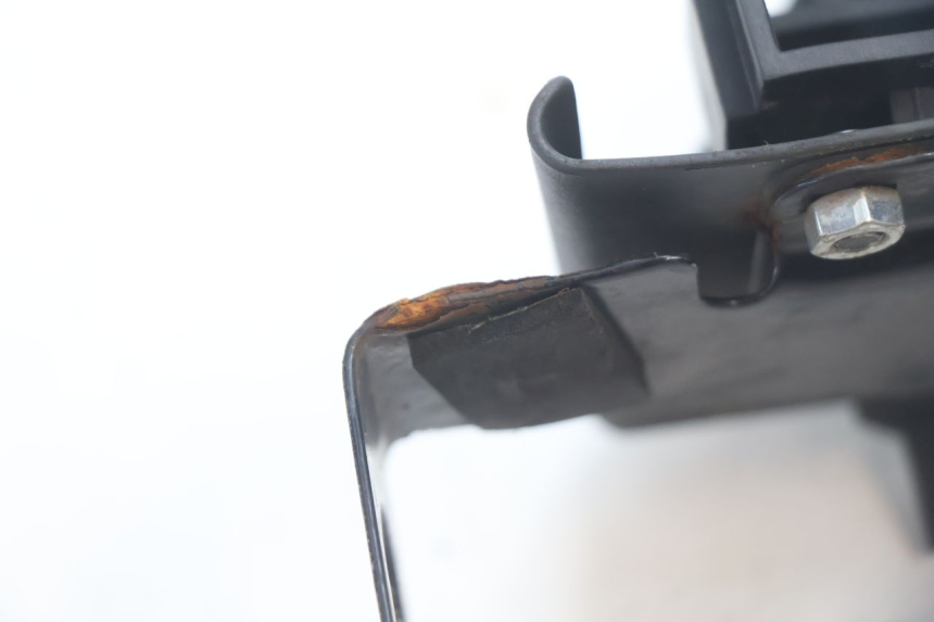photo de BATTERIEKASTEN MASH DIRT TRACK 50 (2018 - 2020) - Details der Befestigungspunkte