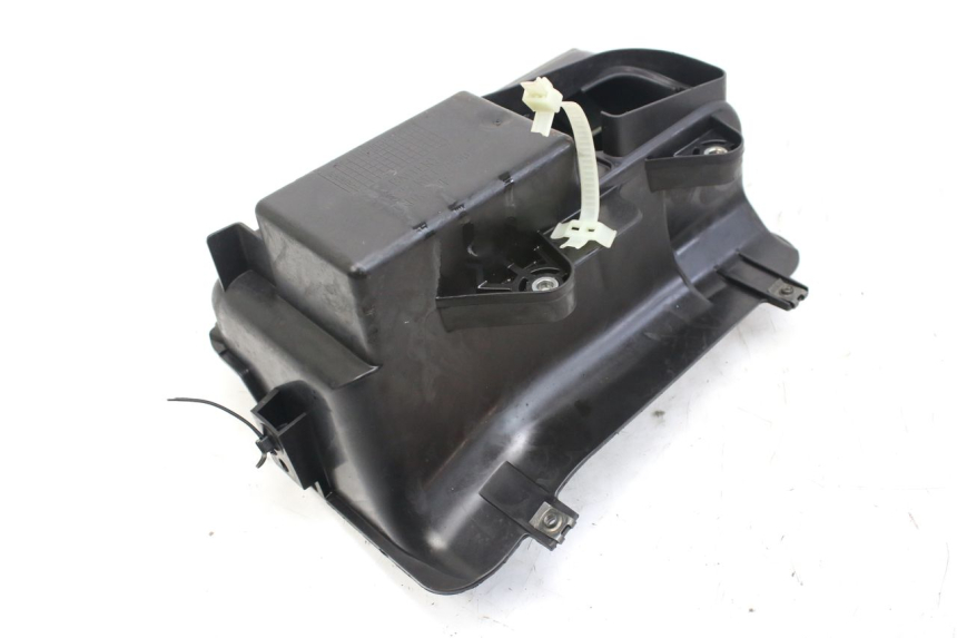 photo de BATTERIEFACH HONDA FES S-WING SWING ABS 125 (2007 - 2015) - Alternative Perspektive