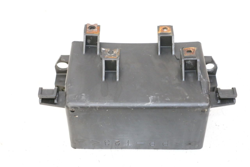 photo de BATTERIEKASTEN YAMAHA FZ6 FAZER S2 600 (2007 - 2011) - Alternative Perspektive