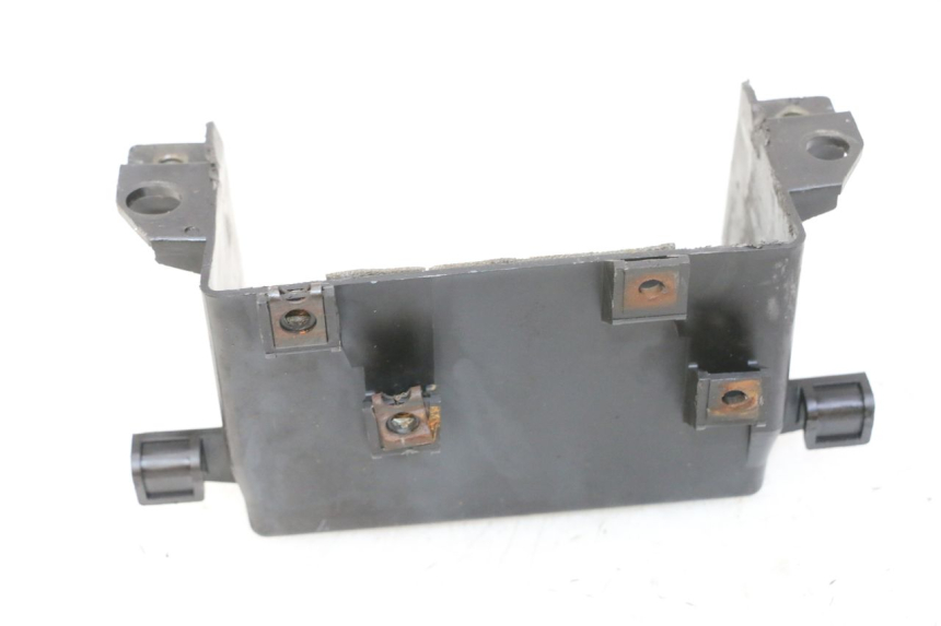 photo de BATTERIEKASTEN YAMAHA FZ6 N FAZER 600 (2004 - 2006) - Alternative Perspektive