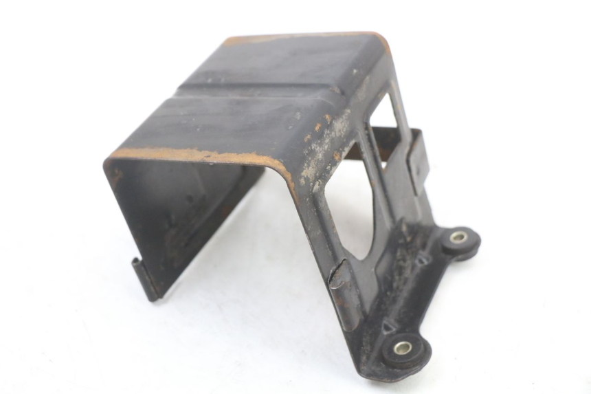 photo de BATTERIEKASTEN SUZUKI GSX E 250 (1982 - 1983) - Technische Nahaufnahme