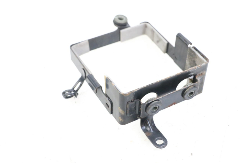 photo de BATTERIEKASTEN SUZUKI GZ MARAUDER 125 (1998 - 2004) - Alternative Perspektive